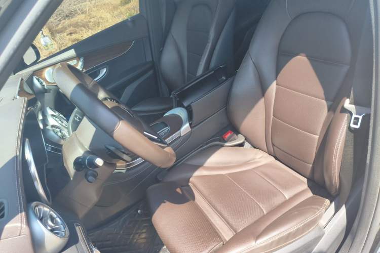 Used Mercedes-Benz GLC 2021 GLC 300 L 4MATIC Dynamic Model Left Front Seat