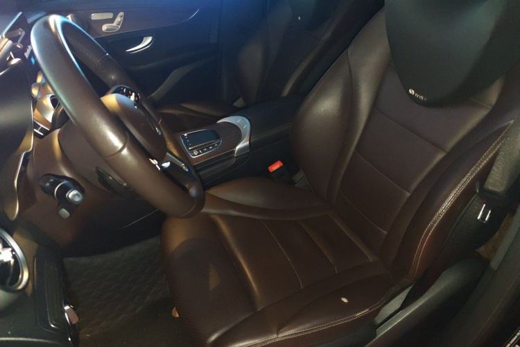 Used Mercedes-Benz GLC 2021 GLC 300 L 4MATIC Dynamic Model Left Front Seat