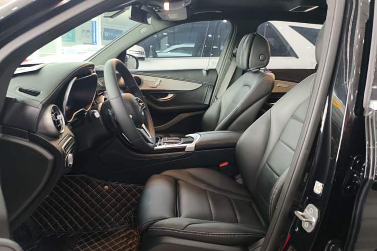 Used Mercedes-Benz GLC 2021 GLC 260 L 4MATIC Dynamic Edition Left Front Seat