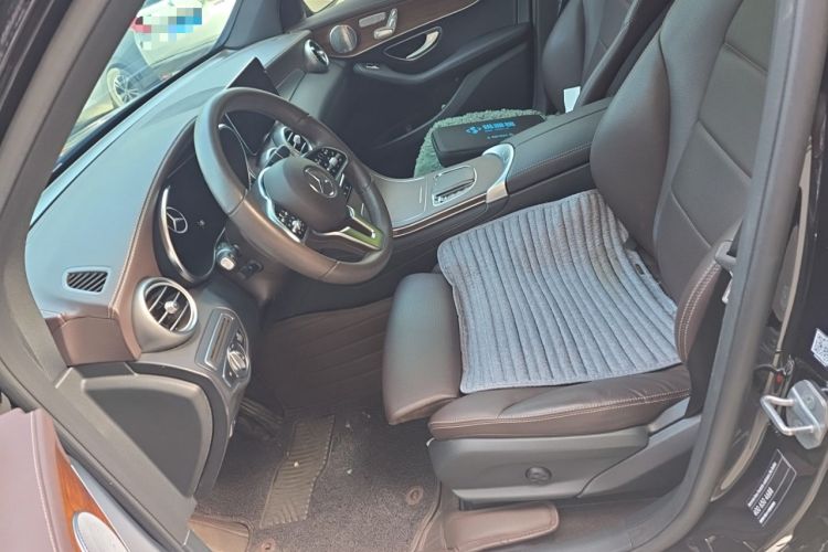 Used Mercedes-Benz GLC 2021 GLC 300 L 4MATIC Dynamic Model Left Front Seat