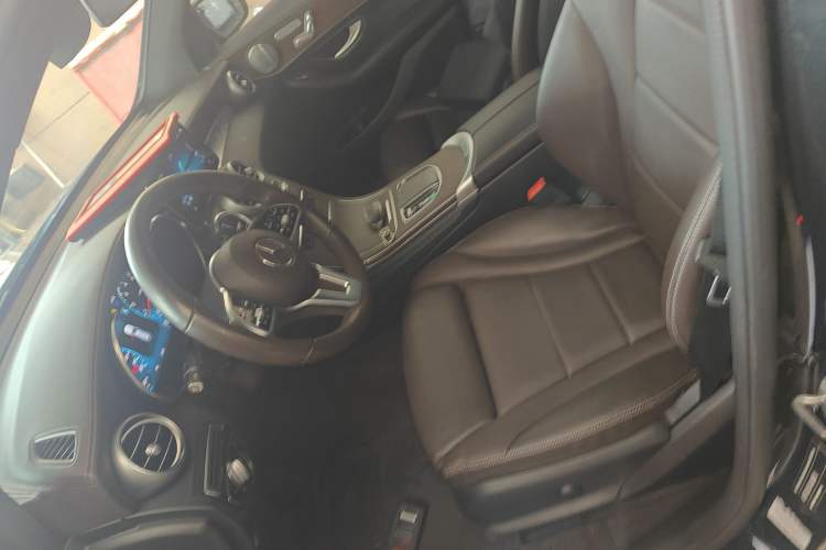 Used Mercedes-Benz GLC 2021 GLC 300 L 4MATIC Dynamic Model Left Front Seat