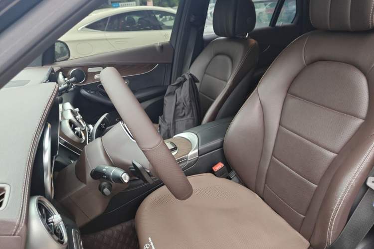 Used Mercedes-Benz GLC 2021 GLC 260 L 4MATIC Luxury Model Left Front Seat