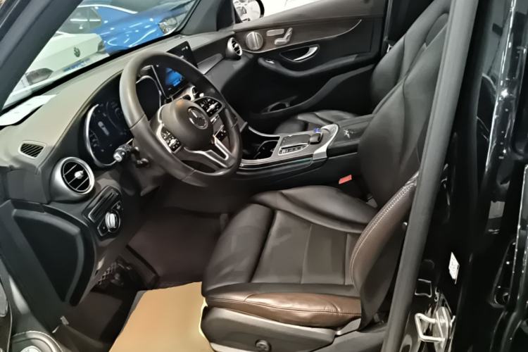 Used Mercedes-Benz GLC 2021 GLC 300 L 4MATIC Dynamic Model Left Front Seat