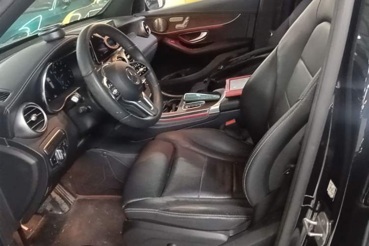 Used Mercedes-Benz GLC 2021 GLC 300 L 4MATIC Luxury Model Left Front Seat