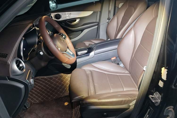Used Mercedes-Benz GLC 2021 GLC 260 L 4MATIC Dynamic Edition Left Front Seat