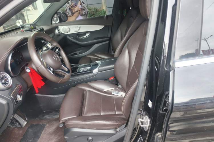 Used Mercedes-Benz GLC 2021 GLC 260 L 4MATIC Dynamic Edition Left Front Seat