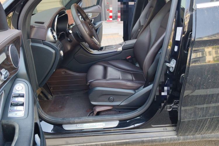Used Mercedes-Benz GLC 2021 GLC 260 L 4MATIC Luxury Model Left Front Seat