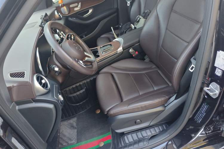 Used Mercedes-Benz GLC 2021 GLC 300 L 4MATIC Dynamic Model Left Front Seat