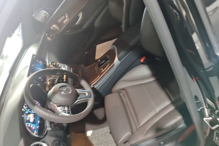Used Mercedes-Benz GLC 2021 GLC 300 L 4MATIC Dynamic Model Left Front Seat