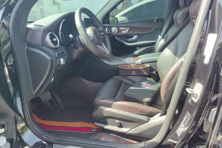 Used Mercedes-Benz GLC 2021 GLC 300 L 4MATIC Dynamic Model Left Front Seat