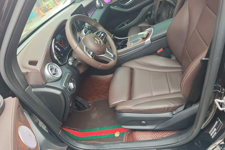 Used Mercedes-Benz GLC 2021 GLC 300 L 4MATIC Dynamic Model Left Front Seat