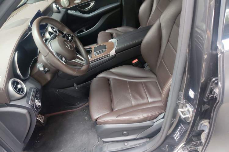 Used Mercedes-Benz GLC 2021 GLC 300 L 4MATIC Dynamic Model Left Front Seat