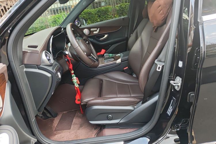 Used Mercedes-Benz GLC 2021 GLC 300 L 4MATIC Dynamic Model Left Front Seat