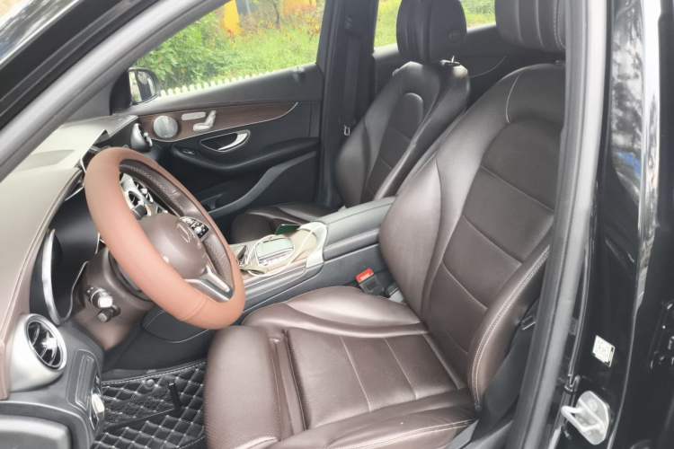 Used Mercedes-Benz GLC 2021 GLC 300 L 4MATIC Dynamic Model Left Front Seat