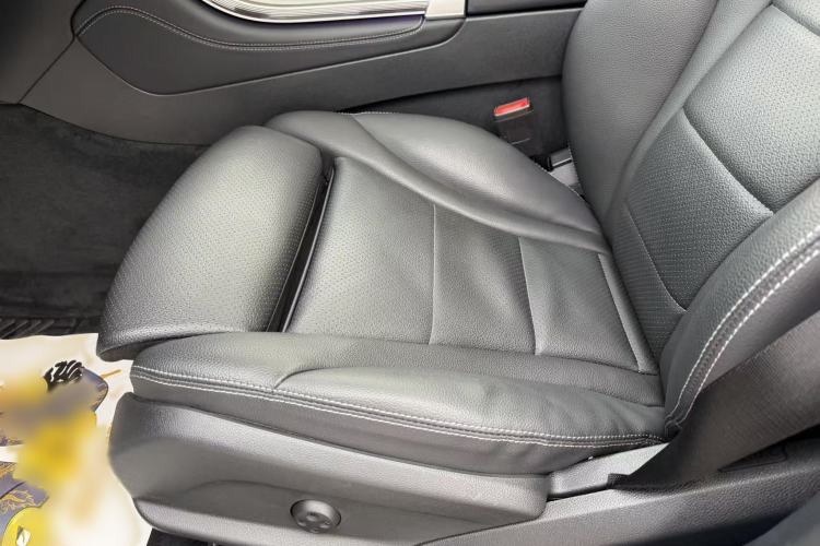 Used Mercedes-Benz GLC 2021 GLC 300 L 4MATIC Dynamic Model Left Front Seat