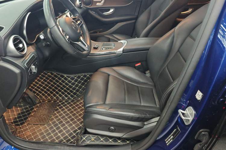 Used Mercedes-Benz GLC 2021 GLC 260 L 4MATIC Luxury Model Left Front Seat