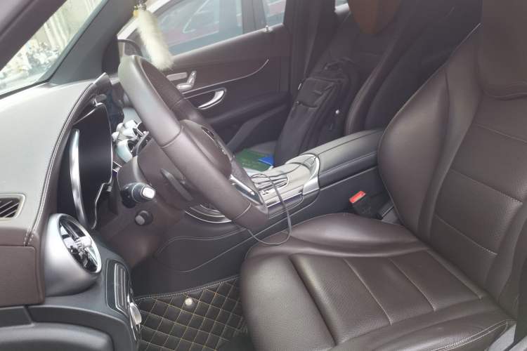 Used Mercedes-Benz GLC 2021 GLC 300 L 4MATIC Dynamic Model Left Front Seat