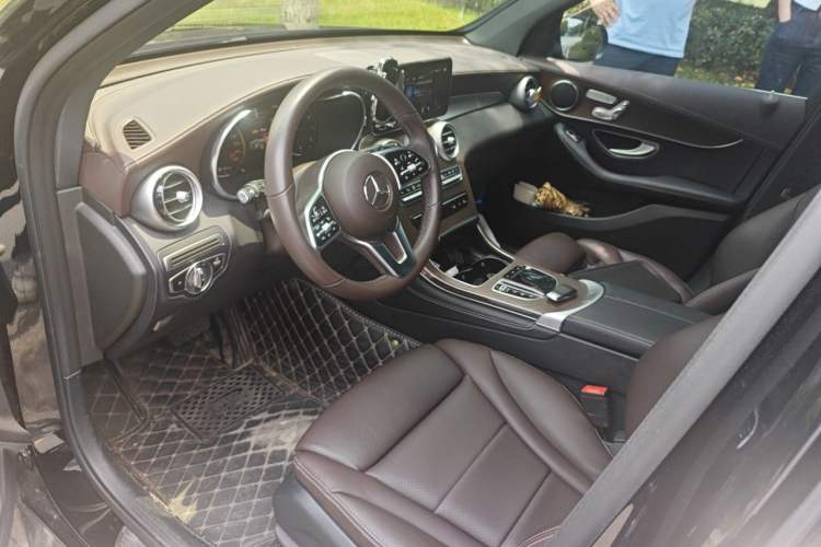 Used Mercedes-Benz GLC 2021 GLC 260 L 4MATIC Luxury Model Left Front Seat