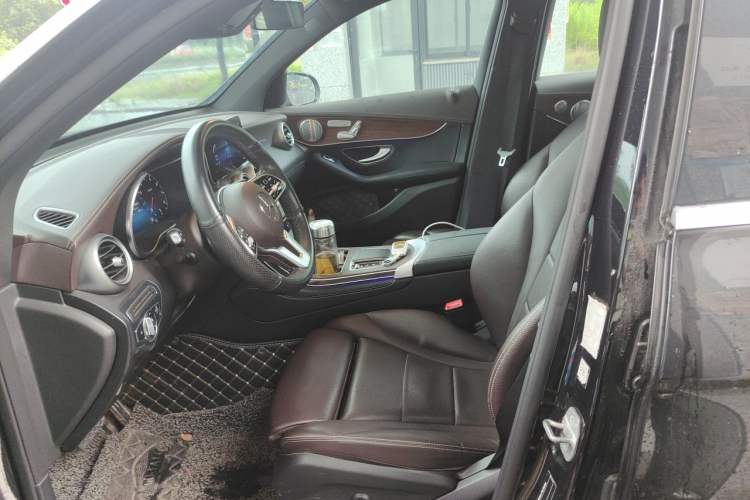 Used Mercedes-Benz GLC 2021 GLC 300 L 4MATIC Dynamic Model Left Front Seat