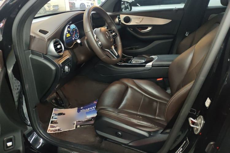 Used Mercedes-Benz GLC 2021 GLC 260 L 4MATIC Dynamic Edition Left Front Seat