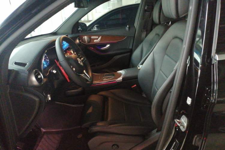 Used Mercedes-Benz GLC 2021 GLC 300 L 4MATIC Dynamic Model Left Front Seat