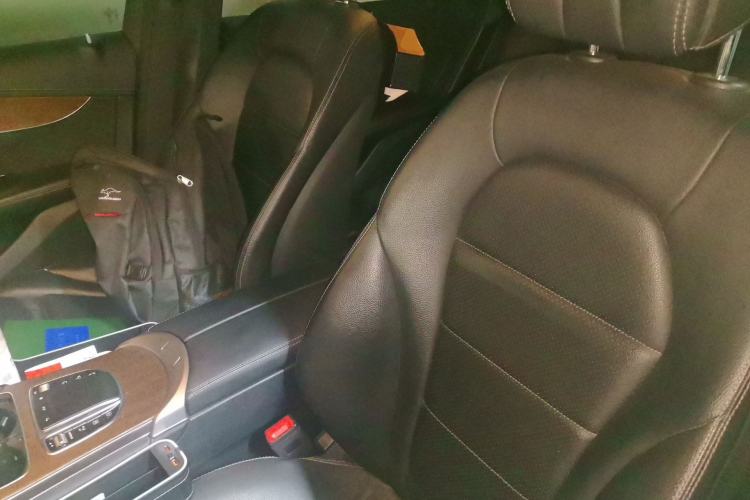 Used Mercedes-Benz GLC 2021 GLC 300 L 4MATIC Dynamic Model Left Front Seat