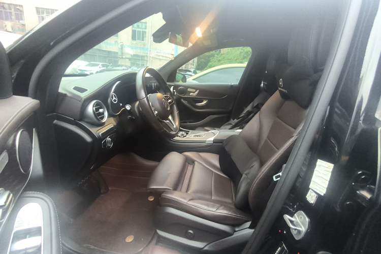 Used Mercedes-Benz GLC 2021 GLC 260 L 4MATIC Luxury Model Left Front Seat