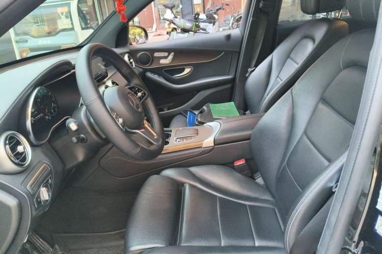 Used Mercedes-Benz GLC 2021 GLC 260 L 4MATIC Luxury Model Left Front Seat