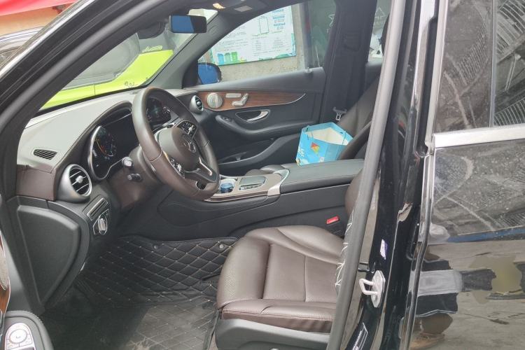 Used Mercedes-Benz GLC 2021 GLC 300 L 4MATIC Dynamic Model Left Front Seat