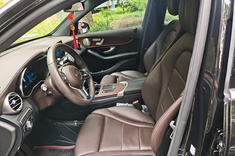 Used Mercedes-Benz GLC 2021 GLC 300 L 4MATIC Dynamic Model Left Front Seat
