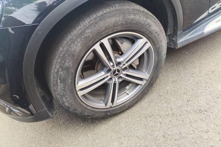 Used Mercedes-Benz GLC 2021 GLC 260 L 4MATIC Dynamic Edition Left Front Wheel Hub