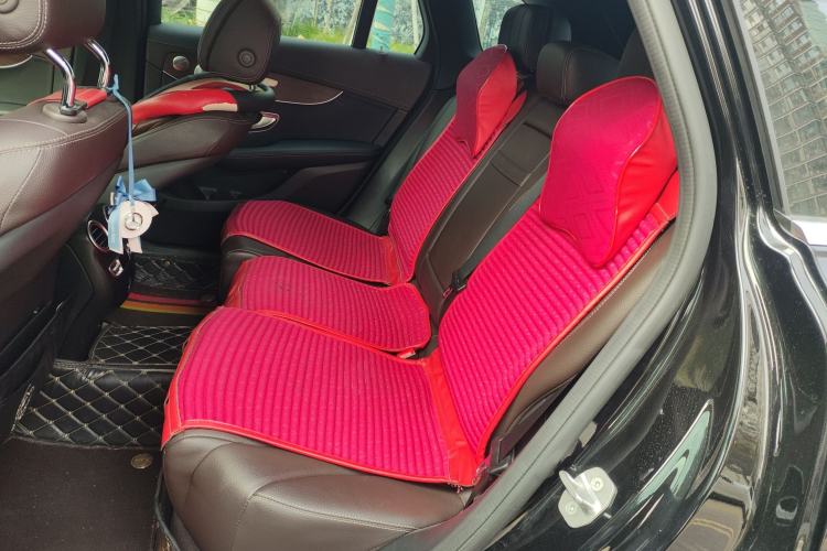 Used Mercedes-Benz GLC 2021 GLC 300 L 4MATIC Dynamic Model Left Rear Seat