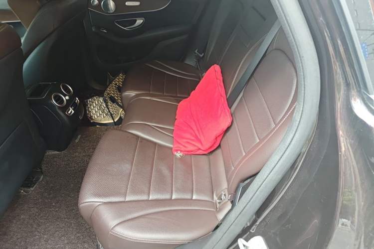 Used Mercedes-Benz GLC 2021 GLC 300 L 4MATIC Dynamic Model Left Rear Seat