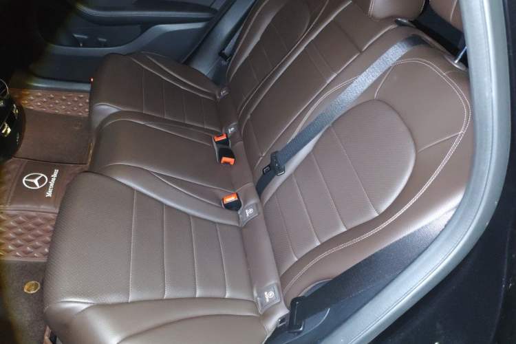 Used Mercedes-Benz GLC 2021 GLC 260 L 4MATIC Luxury Model Left Rear Seat