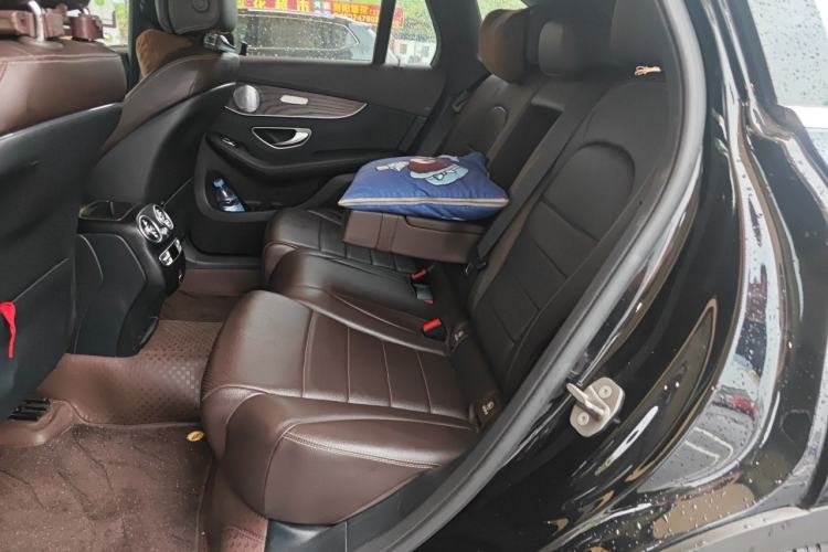Used Mercedes-Benz GLC 2021 GLC 260 L 4MATIC Luxury Model Left Rear Seat