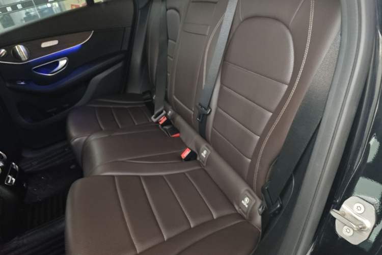 Used Mercedes-Benz GLC 2021 GLC 300 L 4MATIC Dynamic Model Left Rear Seat