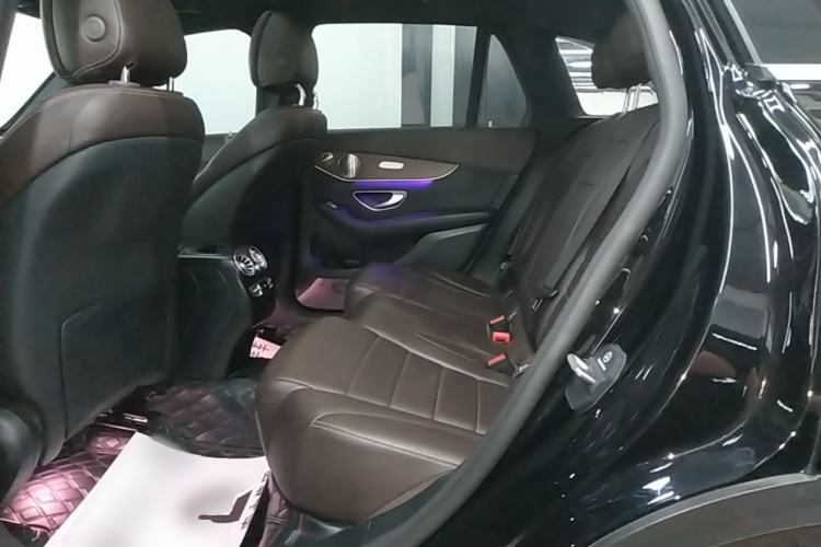 Used Mercedes-Benz GLC 2021 GLC 300 L 4MATIC Dynamic Model Left Rear Seat