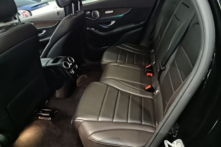Used Mercedes-Benz GLC 2021 GLC 300 L 4MATIC Dynamic Model Left Rear Seat