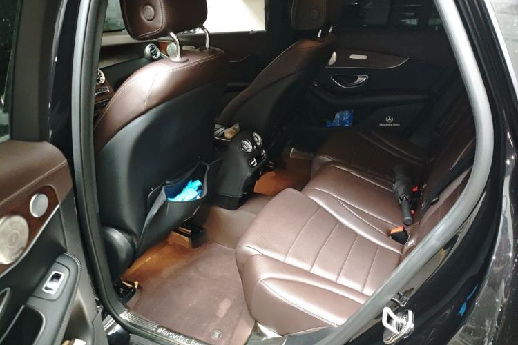 Used Mercedes-Benz GLC 2021 GLC 300 L 4MATIC Dynamic Model Left Rear Seat