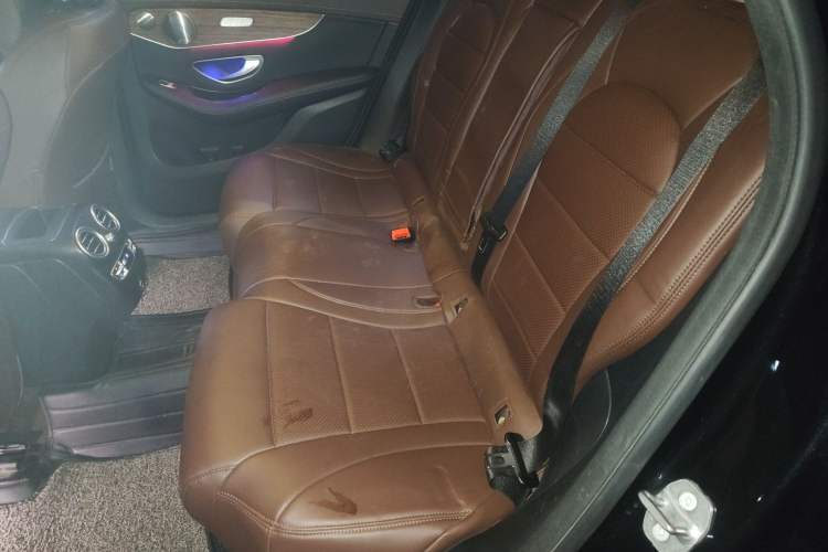 Used Mercedes-Benz GLC 2021 GLC 300 L 4MATIC Dynamic Model Left Rear Seat
