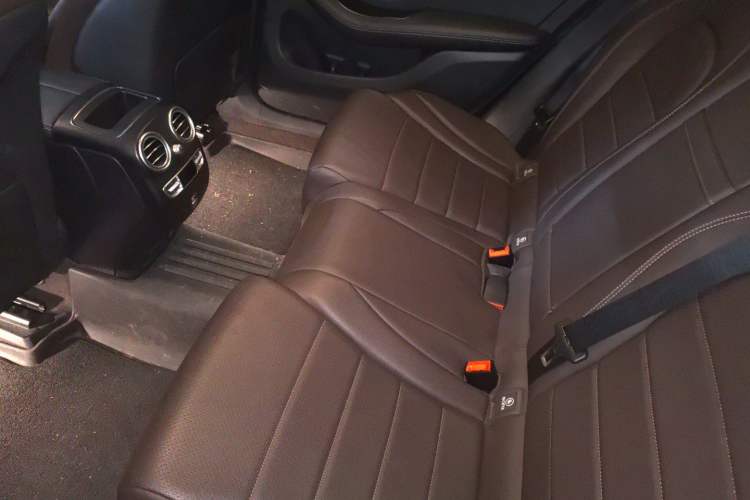 Used Mercedes-Benz GLC 2021 GLC 300 L 4MATIC Dynamic Model Left Rear Seat