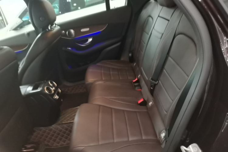 Used Mercedes-Benz GLC 2021 GLC 300 L 4MATIC Dynamic Model Left Rear Seat
