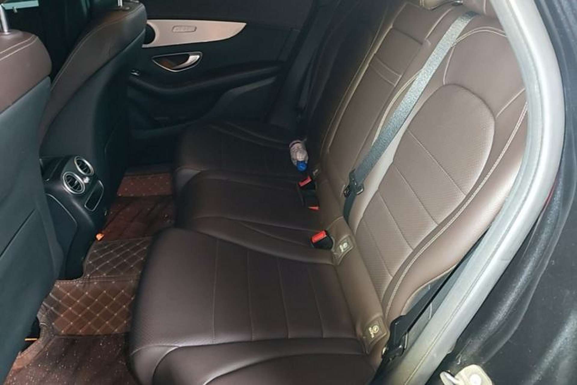 Used Mercedes-Benz GLC 2021 GLC 260 L 4MATIC Dynamic Edition Left Rear Seat