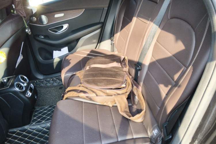 Used Mercedes-Benz GLC 2021 GLC 300 L 4MATIC Dynamic Model Left Rear Seat