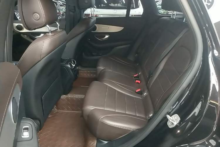 Used Mercedes-Benz GLC 2021 GLC 260 L 4MATIC Dynamic Edition Left Rear Seat