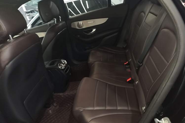 Used Mercedes-Benz GLC 2021 GLC 260 L 4MATIC Dynamic Edition Left Rear Seat