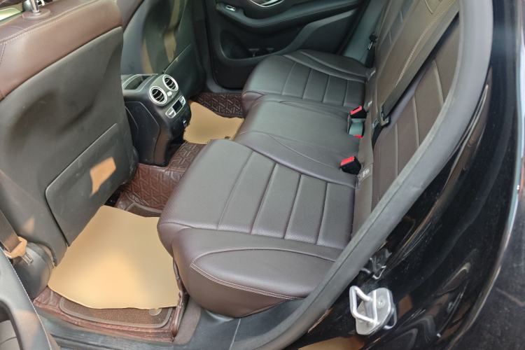 Used Mercedes-Benz GLC 2021 GLC 260 L 4MATIC Luxury Model Left Rear Seat