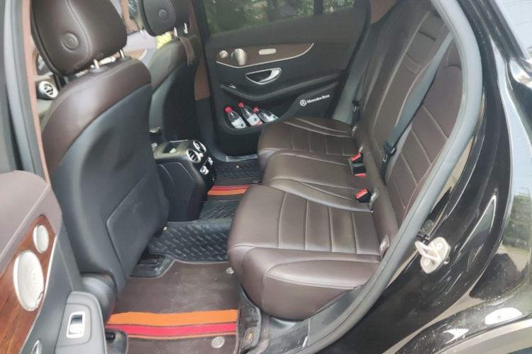 Used Mercedes-Benz GLC 2021 GLC 300 L 4MATIC Dynamic Model Left Rear Seat