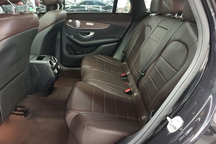 Used Mercedes-Benz GLC 2021 GLC 300 L 4MATIC Dynamic Model Left Rear Seat