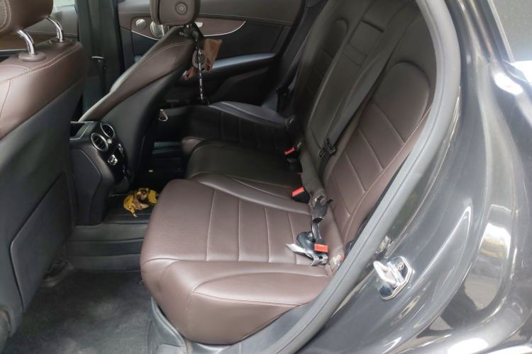 Used Mercedes-Benz GLC 2021 GLC 300 L 4MATIC Dynamic Model Left Rear Seat